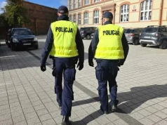 Ataki nożowników w szkołach. Policja podaje statystyki po kontrolach. Zatrzymano już ponad 100 osób