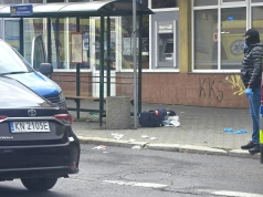 Pilne! Nieoficjalnie: mężczyzna z nożem na ul. Lwowskiej w Nowym Sączu. Padły strzały, interweniowała policja