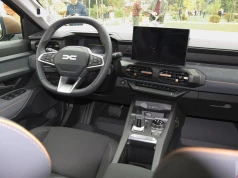 Najtańsza nowa Dacia z salonu. Ceny od 60.400 zł, Duster i Jogger po 70.900 zł