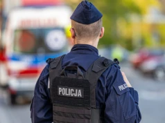 Szedł z ostrym narzędziem. Interwencja w Nowym Sączu wymknęła się spod kontroli