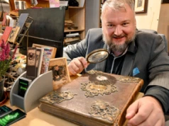 Antykwariusz: za każdym księgozbiorem kryje się historia rodziny jego właściciela
