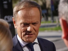 Zatrzymano mężczyznę, który planował zamach na Donalda Tuska. Groźby dotyczyły też szefa MON