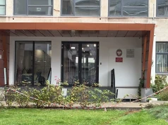 Atak w warszawskiej szkole. 21-latka usłyszała pięć zarzutów. Sąd zdecydował w sprawie jej aresztu