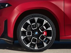 BMW prezentuje iX4 oraz iX3 na 2027 r. Nowe modele wzbudzają emocje; stylistyka to jedno, a osiągi to drugie