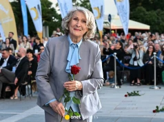 Irena Santor przekazała smutne wieści. Chodzi o zdrowie wokalistki