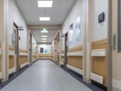 Pacjent zaatakował nożem pielęgniarza. „Obecnie przebywa w szpitalu psychiatrycznym”