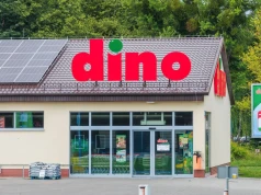Promocje w Dino na Dzień Nauczyciela. Kultowe prezenty na 14 października poniżej 15 zł