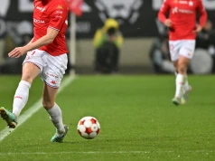 Wisła przegrała z Legią. Królewski: „Tak wypacza się mecze”