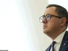 Niepokój o dostawy ropy do Polski. Rząd rusza do rozmów