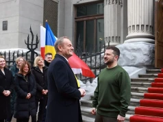 Zełenski telefonicznie przedstawił Tuskowi potrzeby