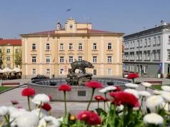 Praca w Urzędzie Miejskim w Przemyślu. Dwa stanowiska, pensje do 6000 zł