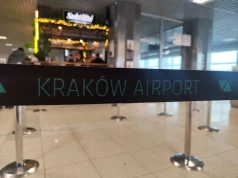Deportowana z Holandii 35-latka zatrzymana na lotnisku w Krakowie. Była poszukiwana