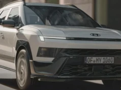 Hyundai Bayon mocno urósł i dostał napęd, którego wcześniej nie miał. Teraz namiesza w gamie marki
