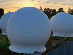 Podpalenie stacji Starlink na Mazowszu. Dwóch Turków zatrzymanych w Niemczech
