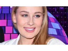 Fanowi Andziaks "od razu chce się żyć" dzięki jej vlogom. Ekspertka alarmuje
