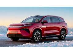 Ładowanie w 9 minut. Nowy SUV BYD 8 wjeżdża do Europy