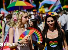 Węgierscy ustawodawcy głosują za uchyleniem przepisów anty-LGBTQ z czasów Orbana