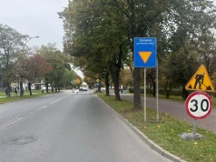 Szybciej, bezpieczniej i bez wydawania fortuny. Nowe minirondo na skrzyżowaniu Dmowskiego i Kostromskiej już od 23 października