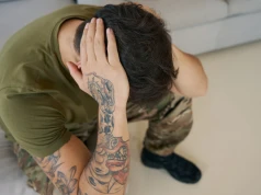 Weteran z PTSD raczej zamknie się w domu, niż wyjdzie na ulicę. Psychiatra wojskowy o internetowych strachach