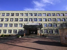 Dziewięć osób z zawrotami głowy i nudnościami po incydencie w szkole w Mińsku Mazowieckim. 500 osób ewakuowanych