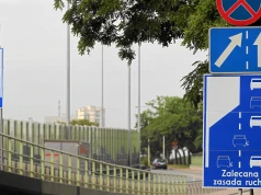 Kierowcy źle rozumieją jazdę na suwak. Jeden szczegół zmienia wszystko