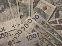 Unia zakaże takich płatności gotówką. Limity i okazywanie dowodu przy zakupach