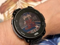 Czy można uruchomić Dooma na UNA Watch? Można, jak najbardziej!