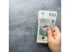 Dolar wraca poniżej 3,90 zł. Notowania PLN zyskują 14 października 2026 r.