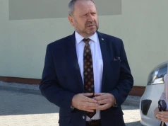 Wojna w lokalnym PiS na całego. Poseł Woś czyści partię z ludzi Kloc i Morawieckiego