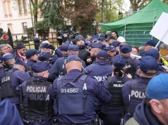 „To pana odpowiedzialność!”. Tak Berek i anty-sędziowie próbowali przejąć piętro TK