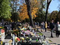 Dodatkowy dzień wolny po 1 listopada? Sejm podjął decyzję
