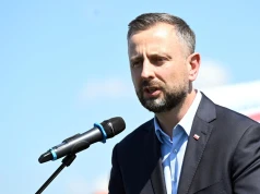 Kosiniak-Kamysz o szczątkach drona znalezionych w woj. pomorskim. Wiadomo, skąd się …