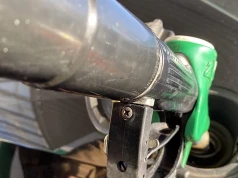 Najtańsza benzyna w Wielkopolsce, a diesel - na Podlasiu
