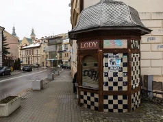 Kawiarnia w zabytku, trafika jak z dawnych lat i odnowione kapliczki. Prawie 29 mln zł na renowację zabytków!