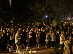 Spór o proboszcza z Grojca. Wójt ujawnia, na co duchowny przeznaczał pensję nauczycielską