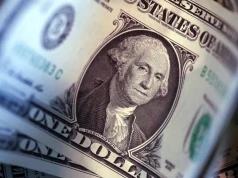 Dolar najmocniejszy od 18 miesięcy. Po danych o inflacji rynek spodziewa się bardziej „jastrzębiego” Fed
