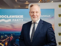 Dawid Jackiewicz ostro: musimy odciąć polityków od tego, co lubią najbardziej