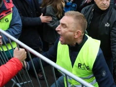 Awantura pod budynkiem TK. Robert Bąkiewicz na celowniku prokuratury
