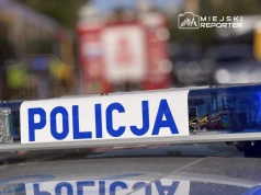 Wjechał pod prąd przy S7. Inny kierowca zablokował mu drogę