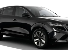 Czy warto kupić bazowe Renault Rafale? Ile kosztuje najtańsza wersja topowego SUV-a marki?