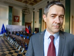Córkom PKP PLK puchną portfele dzięki zamówieniom od matki. Prywatnym firmom się to nie podoba