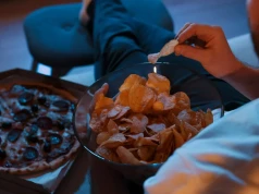 Ten częsty nawyk może zwiększać ryzyko chorób wątroby. Przebadali 200 tys. osób