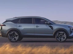 Dacia Striker już do kupienia w Polsce. 3 napędy, 4 wersje i cena od 92 900 zł