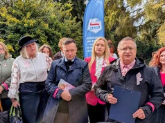 Różowy Październik. OHP w Rzeszowie przypomina o badaniach profilaktycznych raka piersi