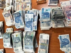 Stracił blisko 300 tysięcy w wakacje. Bydgoszczanin uwierzył w „inwestycje na giełdzie”