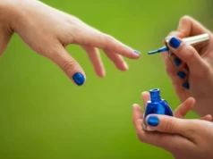 Jak temperatura i pora roku wpływają na trwałość manicure hybrydowego?