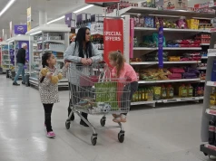 Supermarkety pilnie wycofują ze sprzedaży popularne batony