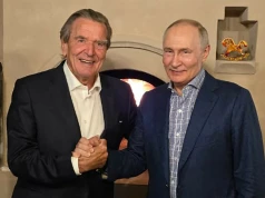 Gerhard Schröder zarabia mimo sankcji. Tak płyną do niego pieniądze