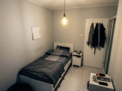 Pokój 5 m2 bez okna za 600 zł, i to tylko na weekendy. To ogłoszenie z OLX szokuje