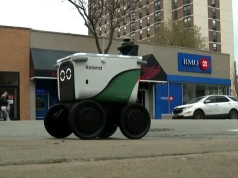 Pozwy przeciwko firmom Coco i Serve w Chicago. Chodzi o dane biometryczne zbierane przez roboty